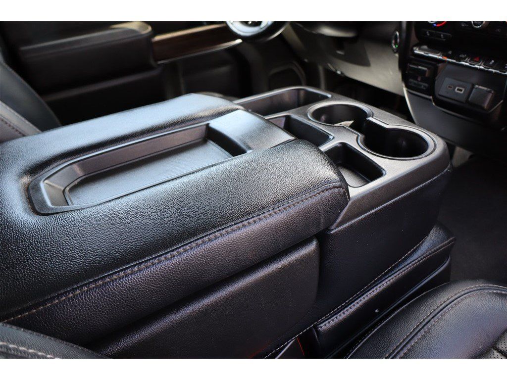 Used 2021 Chevrolet Silverado 1500 RST AWD/4WD image 17