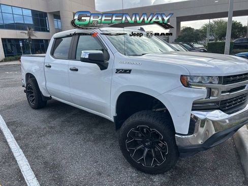 Used 2022 Chevrolet Silverado 1500 LT image 12