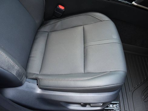 Used 2026 Toyota Camry XLE w/ Premium Plus Package AWD/4WD image 25