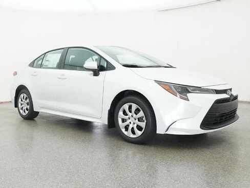 New 2026 Toyota Corolla LE image 29