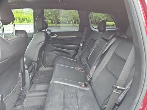 Used 2018 Jeep Grand Cherokee Altitude AWD/4WD image 18