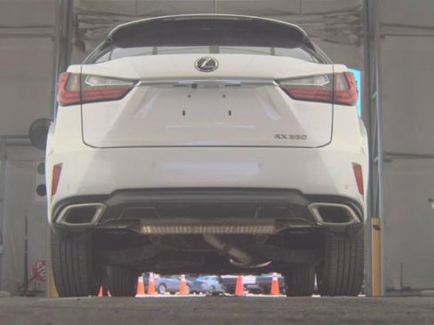 Used 2019 Lexus RX 350 FWD w/ Navigation Package image 7