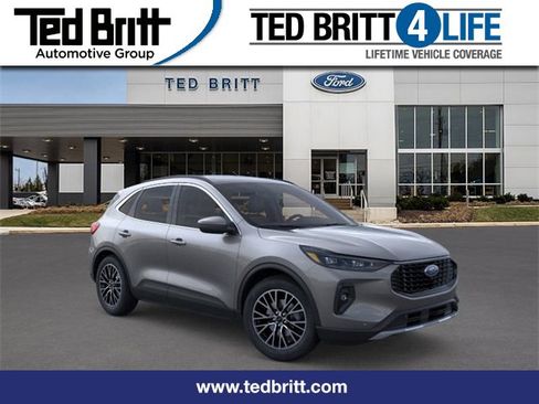 New 2025 Ford Escape SE w/ PHEV Premium Package image 1