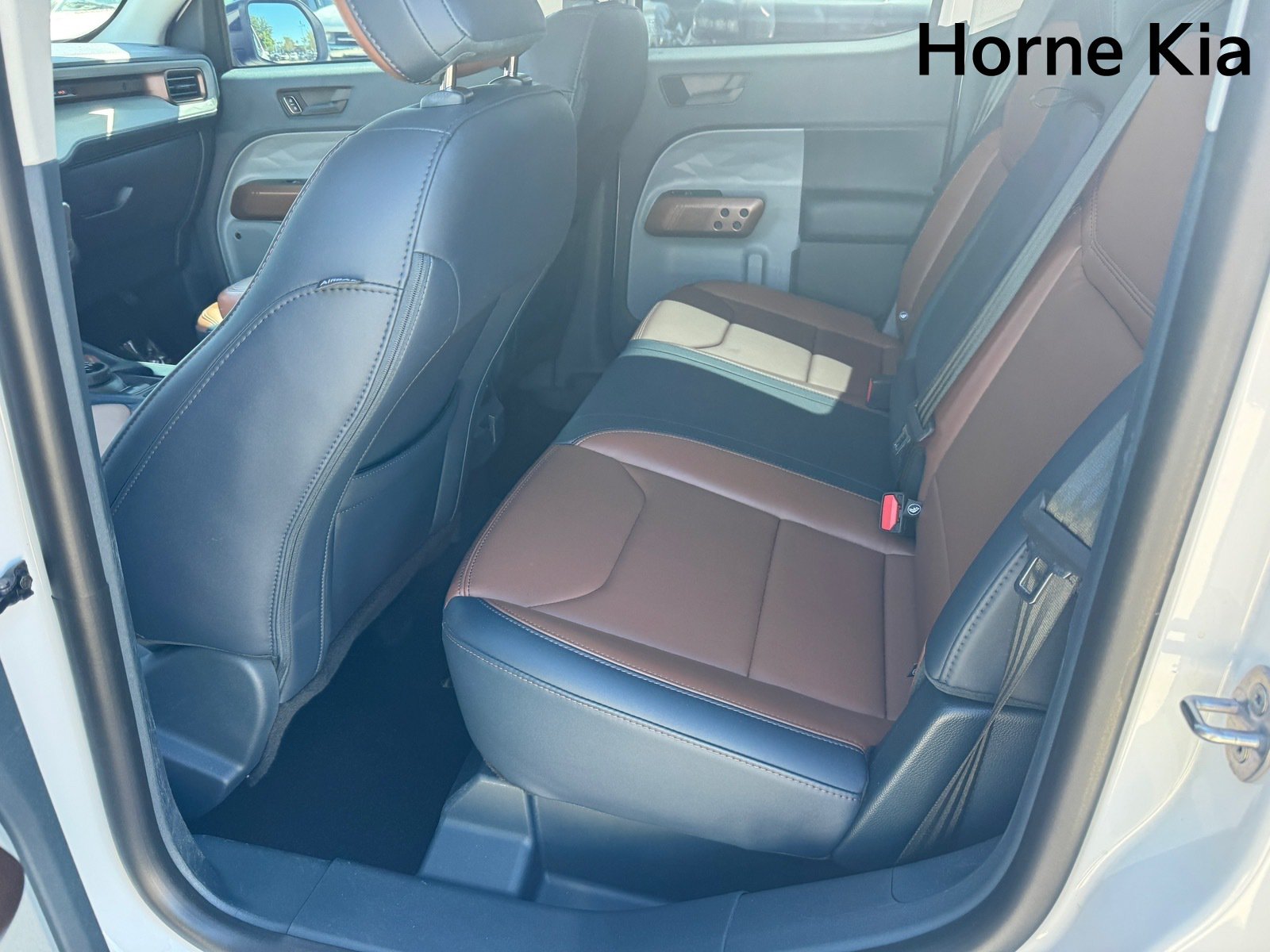 Used 2024 Ford Maverick Lariat w/ 4K Tow Package AWD/4WD image 24