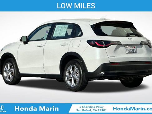 Certified 2025 Honda HR-V LX image 8
