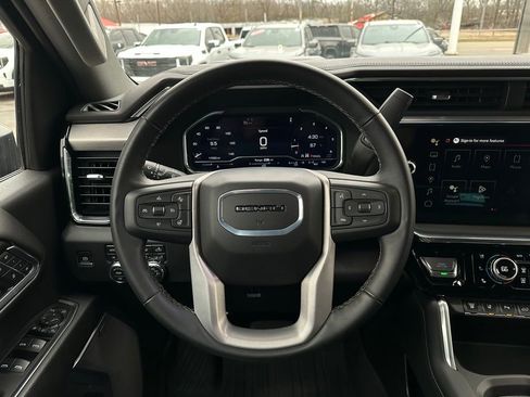 Used 2024 GMC Sierra 3500 Denali w/ Denali Reserve Package image 18