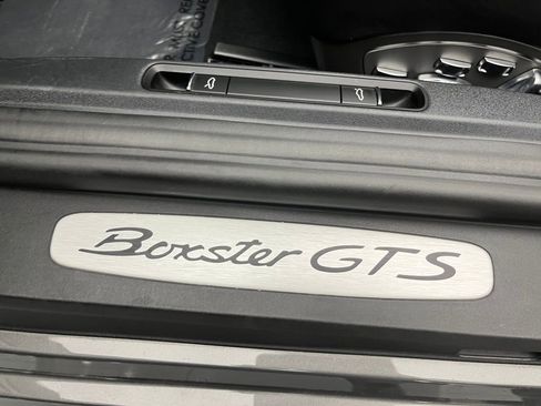 Used 2024 Porsche 718 Boxster GTS image 40