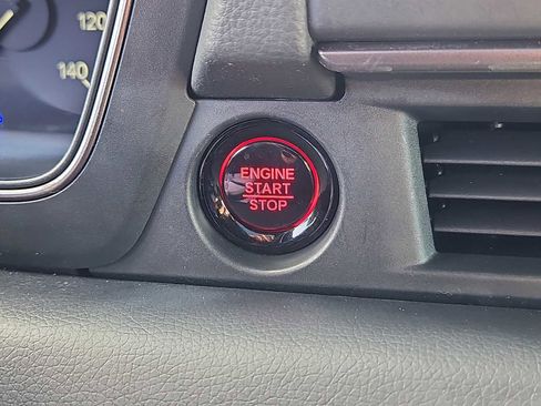 Certified 2023 Honda Pilot TrailSport image 24