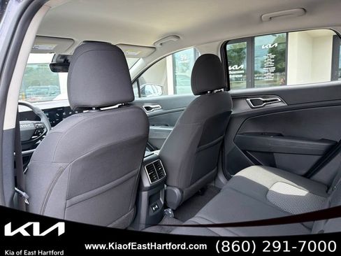 New 2026 Kia Sportage LX w/ LX Convenience Package AWD/4WD image 19