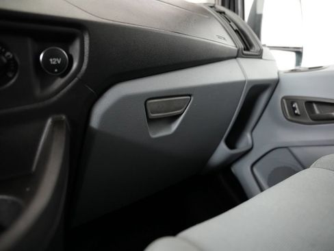 Used 2015 Ford Transit 250 148 Medium Roof RWD image 44