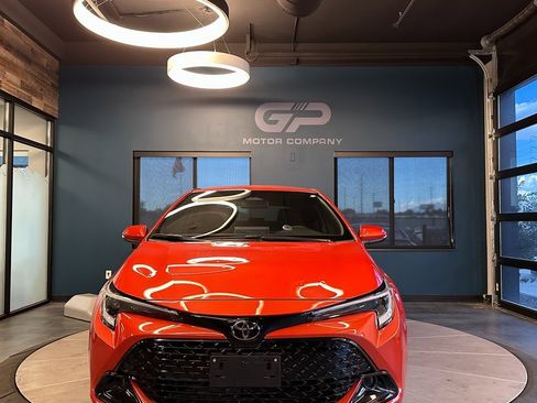 Used 2023 Toyota Corolla SE image 8