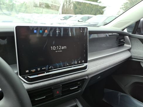 New 2026 Volkswagen Tiguan S image 12