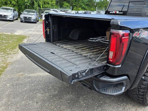 Used 2023 GMC Sierra 1500 AT4 w/ AT4 Premium Package AWD/4WD image 47