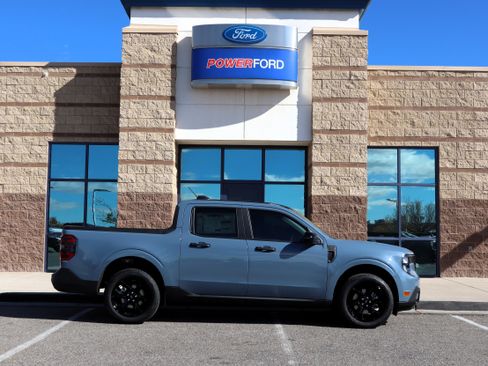 New 2026 Ford Maverick XLT w/ Black Appearance Package image 5