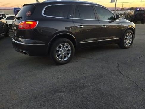 Used 2015 Buick Enclave Leather image 13