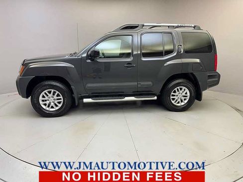 Used 2015 Nissan Xterra S w/ Value Package AWD/4WD image 2