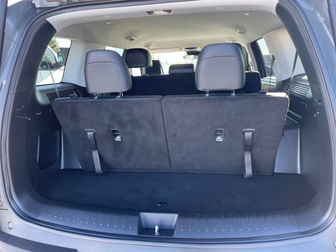 Used 2025 Hyundai Santa Fe SEL FWD image 34