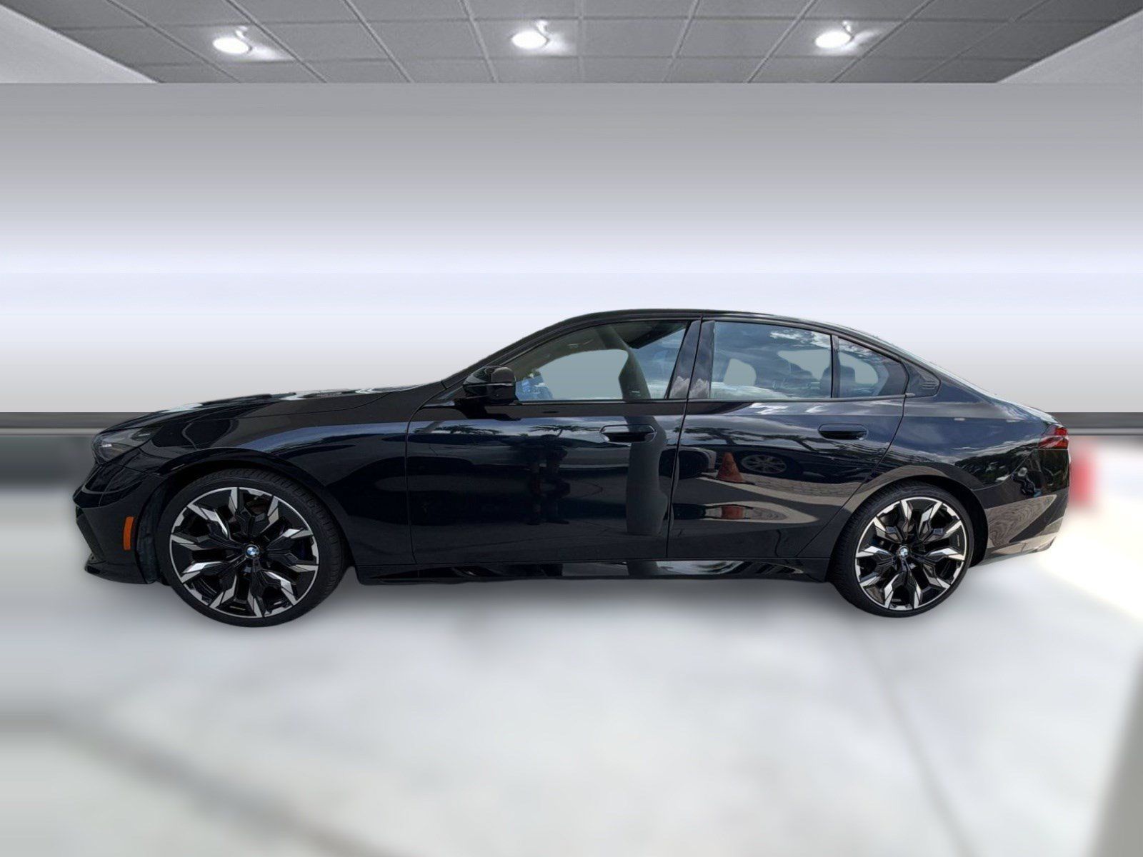 Used 2026 BMW 530i w/ M Sport Package RWD image 2