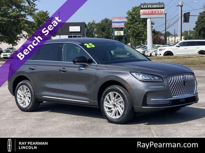 New 2025 Lincoln Corsair FWD w/ Rear Removable Package Tray