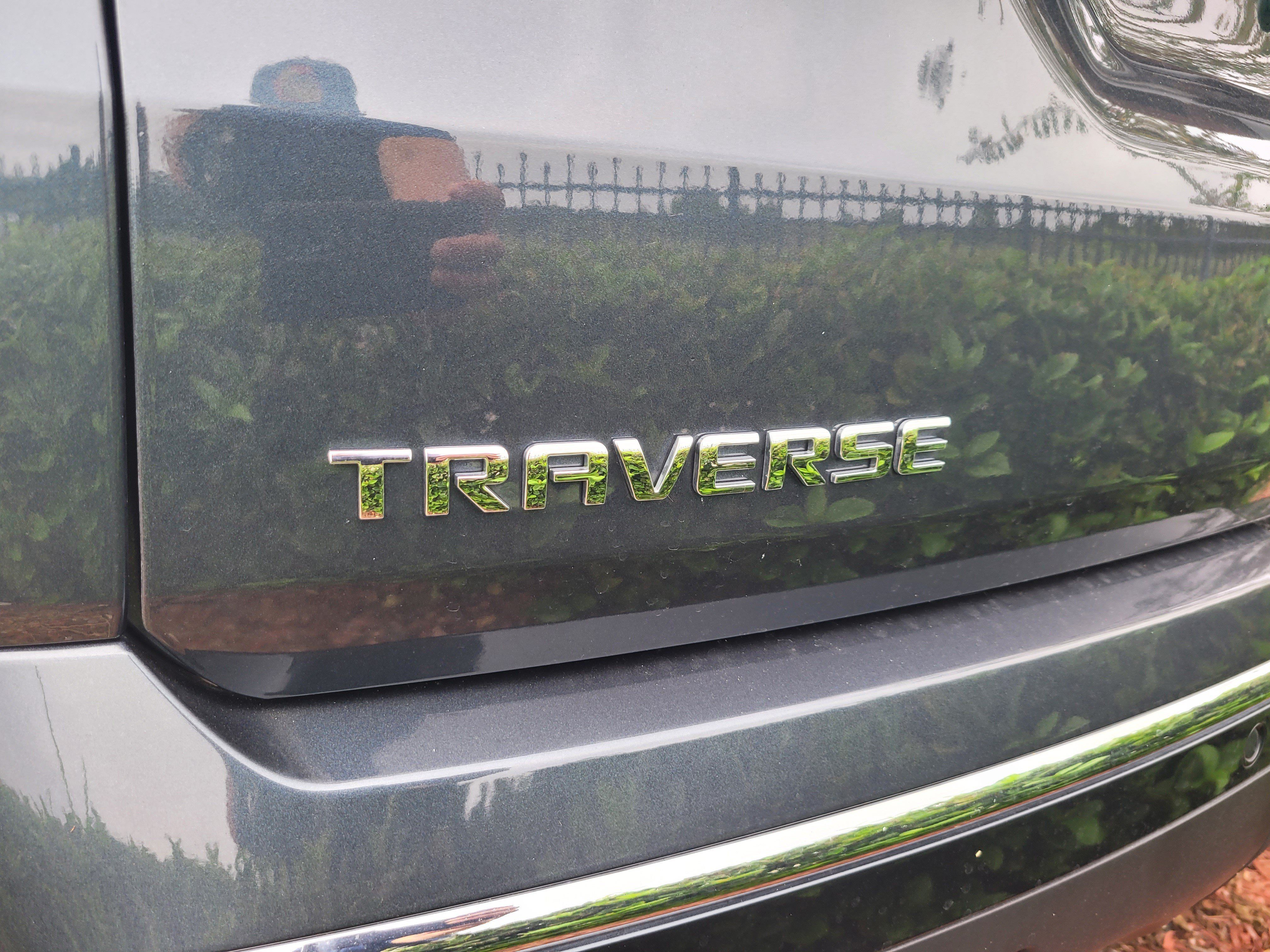 Used 2019 Chevrolet Traverse Premier w/ Driver Confidence II Package FWD image 7