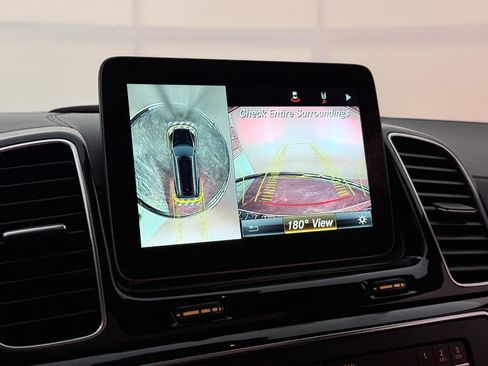 Used 2018 Mercedes-Benz GLS 450 4MATIC w/ Premium Package image 34