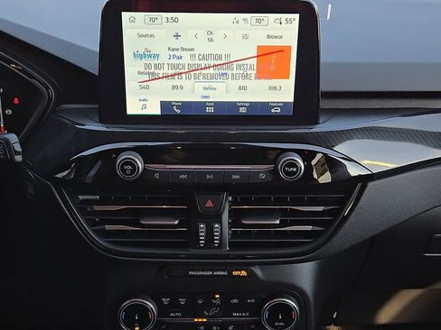 New 2026 Ford Escape ST-Line w/ Cold Weather Package image 11