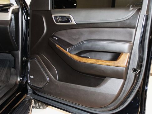 Used 2019 GMC Yukon Denali image 61