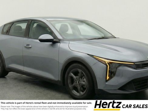 Used 2025 Kia K4 FWD image 1
