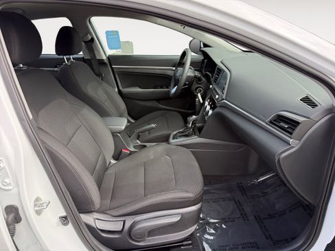 Used 2019 Hyundai Elantra SEL w/ Cargo Package FWD image 19