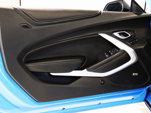 Used 2023 Chevrolet Camaro SS image 39