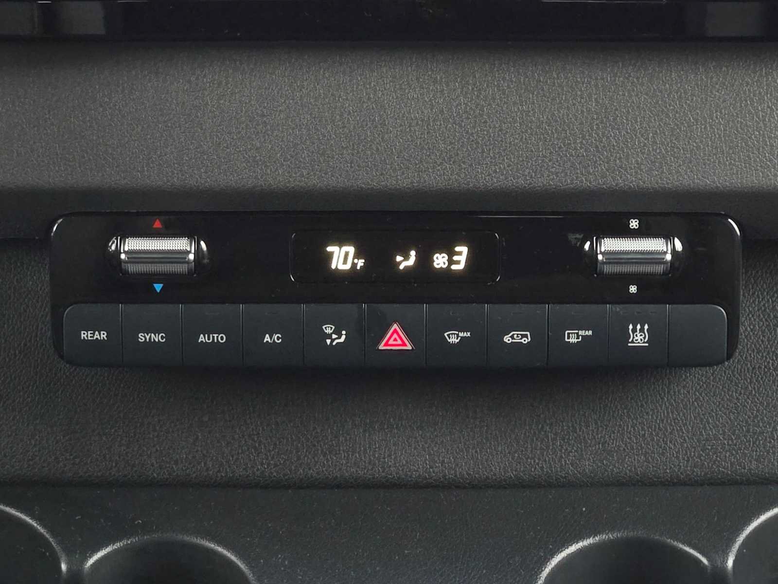 Used 2025 Mercedes-Benz Sprinter 2500 image 30