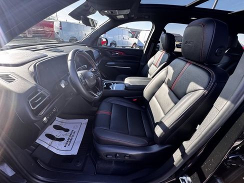 Used 2024 Chevrolet Traverse RS w/ LPO, Floor Liner Package image 6