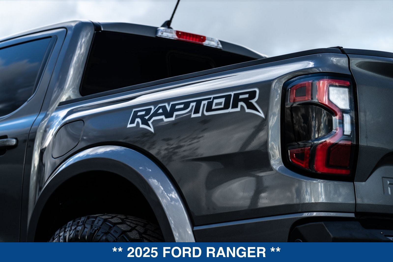 New 2025 Ford Ranger Raptor AWD/4WD image 42