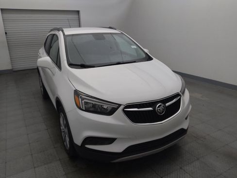 Used 2020 Buick Encore Preferred FWD image 14