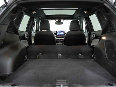 Used 2023 Jeep Compass Limited w/ Sun and Sound Group image 28