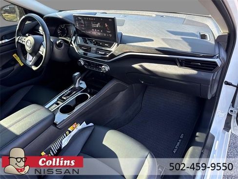Certified 2025 Nissan Altima 2.5 SR w/ SR Premium Package image 12