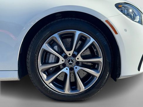 Certified 2023 Mercedes-Benz E 450 4MATIC Sedan image 10