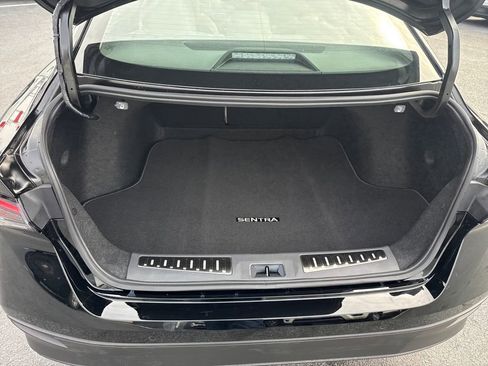 New 2026 Nissan Sentra SL w/ Floor Mat Package FWD image 23