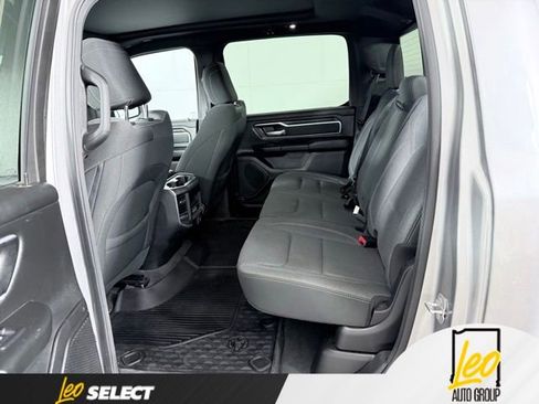 Used 2022 RAM 1500 Big Horn AWD/4WD image 12
