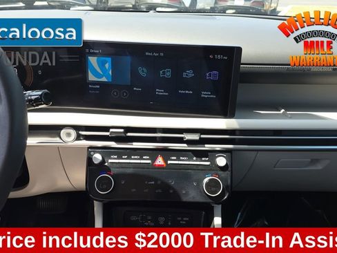 Used 2025 Hyundai Tucson SEL AWD/4WD image 26