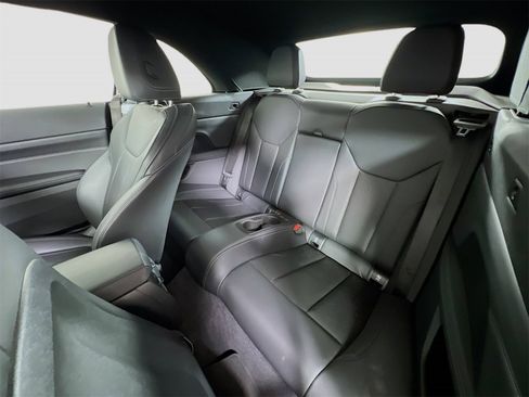 Used 2024 BMW 430i Convertible w/ Convenience Package image 23