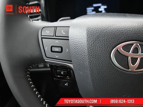 New 2026 Toyota Camry SE w/ Convenience Package image 19