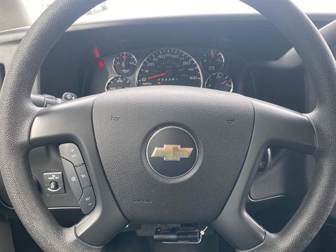 Used 2014 Chevrolet Express 3500 LT w/ LT Preferred Equipment Group image 10