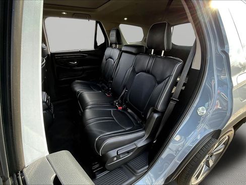 Used 2023 Honda Pilot Elite image 21