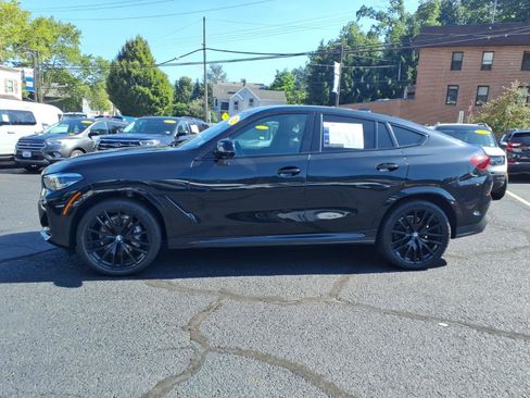 Used 2022 BMW X6 xDrive40i w/ M Sport Package AWD/4WD image 8