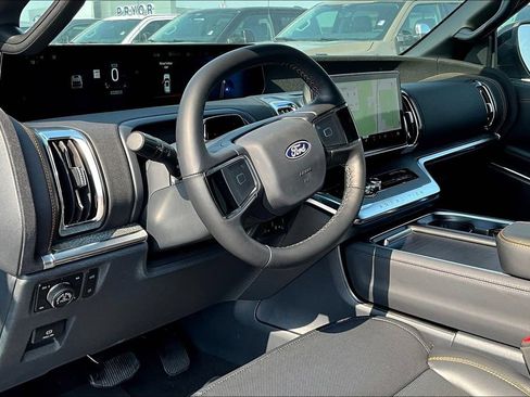 New 2027 Ford Expedition Tremor w/ Driver's Package AWD/4WD image 6