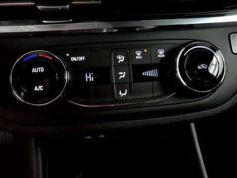 New 2026 Buick Envista Preferred w/ Convenience II Package image 16