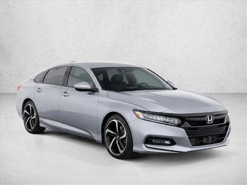 Used 2020 Honda Accord Sport image 3