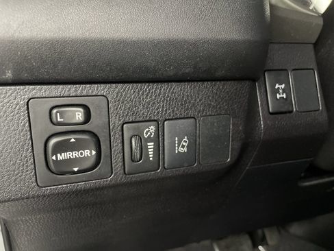 Used 2017 Toyota RAV4 LE w/ All Weather Liner Package AWD/4WD image 24