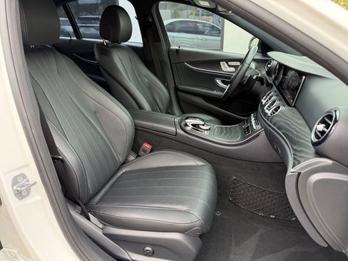 Used 2018 Mercedes-Benz E 300 image 31